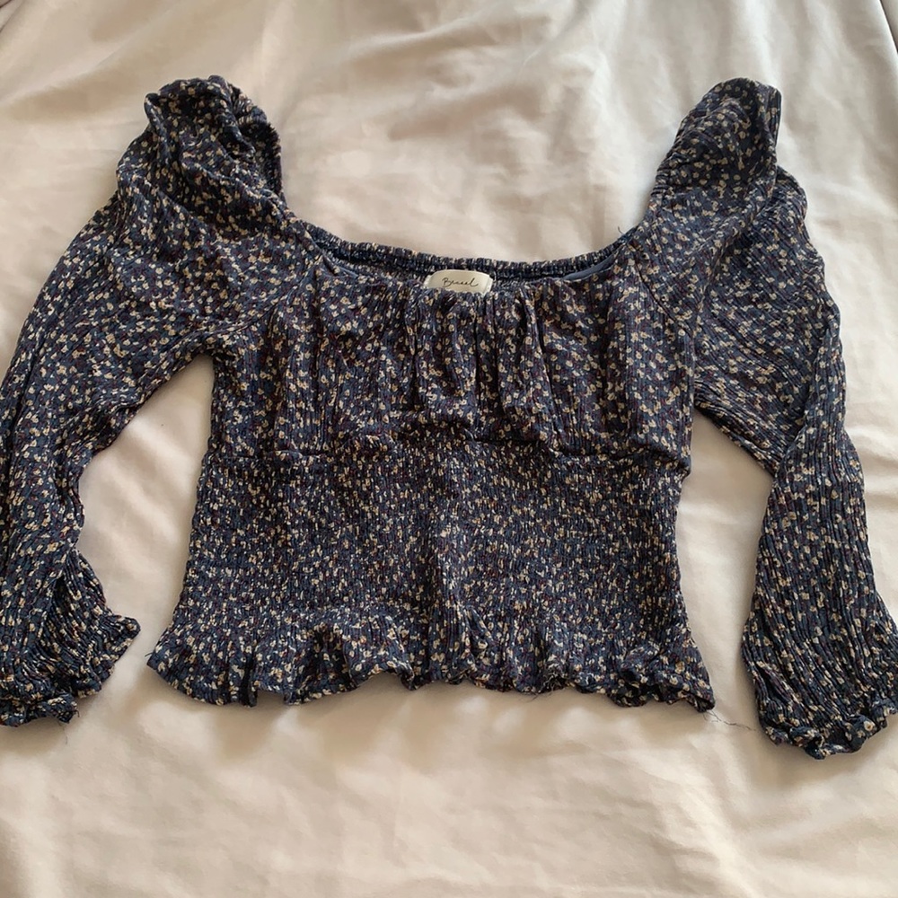 Blue floral top